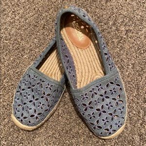 Michael Kors Darci Cut Out Espadrilles (Blue)